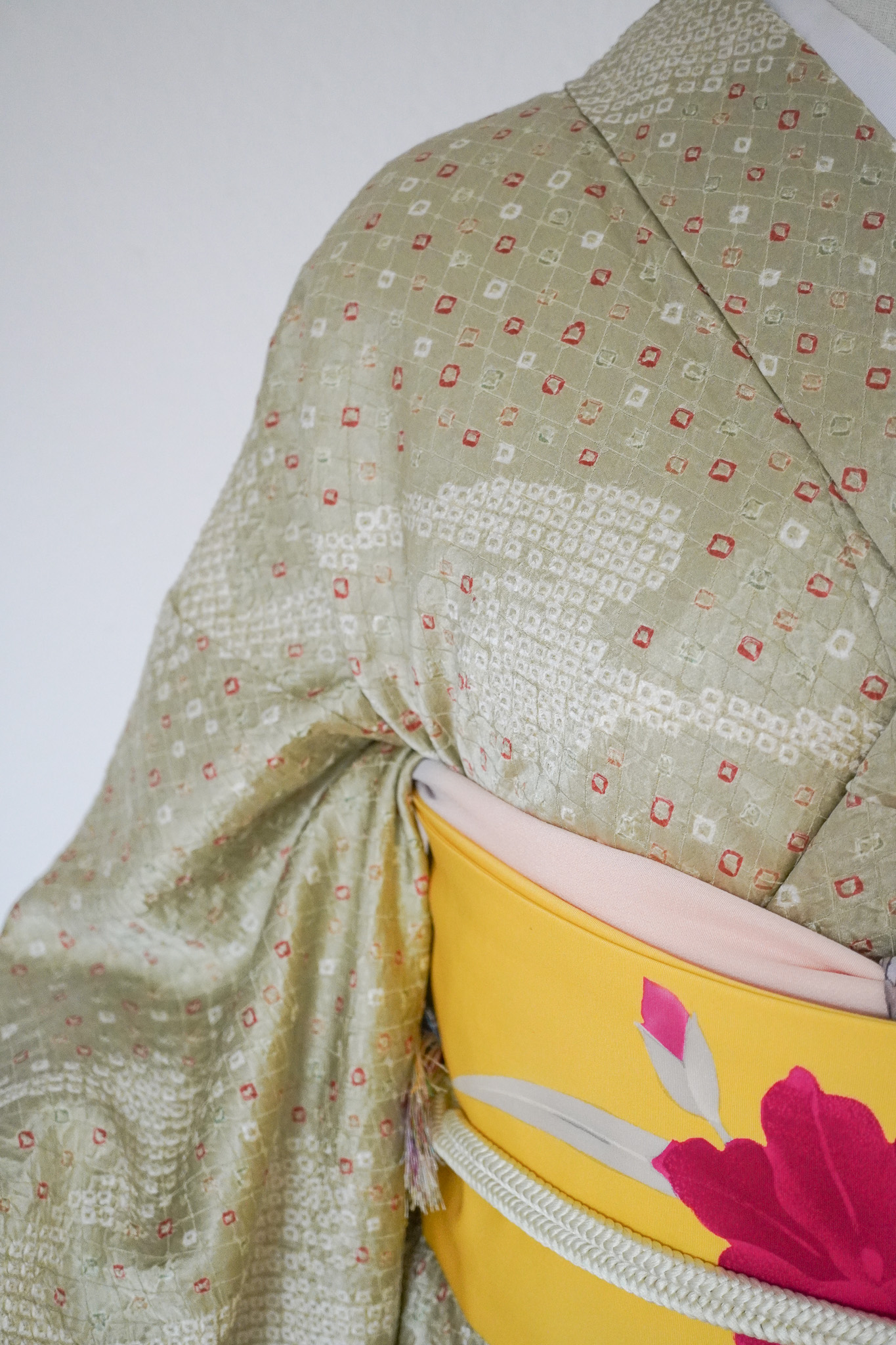 Kimono Between Occasion and Everyday
